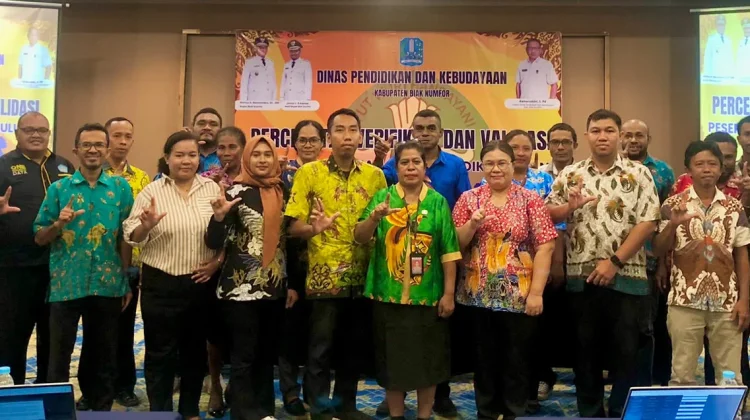 jelang SPMB 2026, Dikdaya Biak Tuntaskan Sinkronisasi Data Siswa