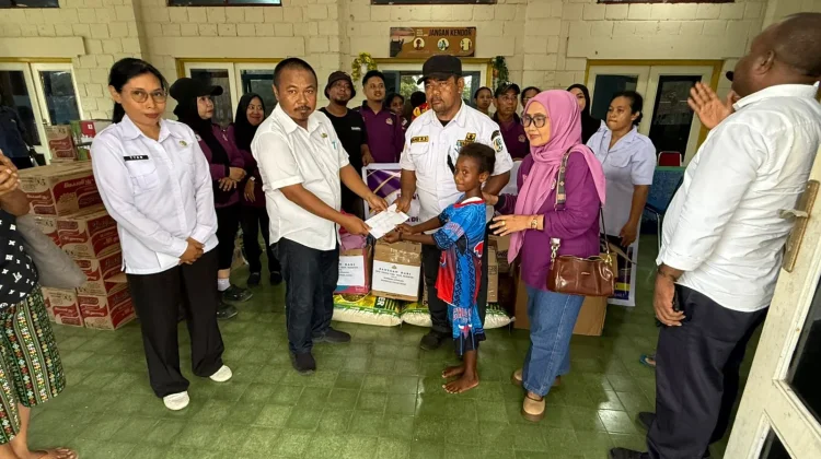 HIKMA Biak Numfor Salurkan Bantuan bagi Korban Ledakan Bom Sisa Perang Dunia II