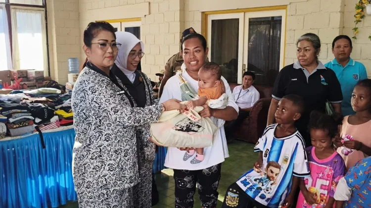 IBI Biak Numfor Salurkan Bantuan untuk Korban Bom