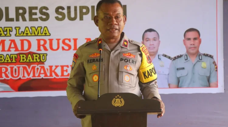 Kapolres Supiori Pimpin Upacara Sertijab Kasat Polairud dan Kasat Lantas
