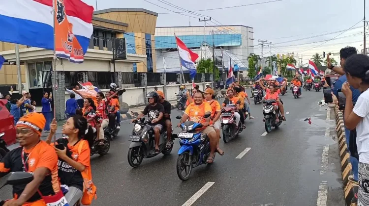 Sambut Piala Dunia 2026,Pendukung Berbagai Negara Pawai Bersama di Biak