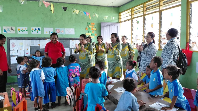 Imelda Wospakrik Tegaskan PAUD Fondasi Karakter Anak Biak