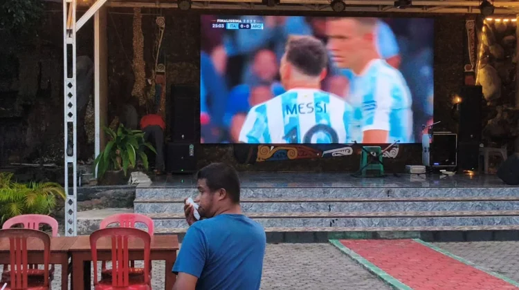 Fans Argentina Biak Setia Dukung Messi di Piala Dunia
