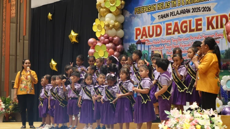 Sebanyak 33 Murid Kelas TK B PAUD Eagle Kids Biak Siap Melangkah ke Jenjang SD