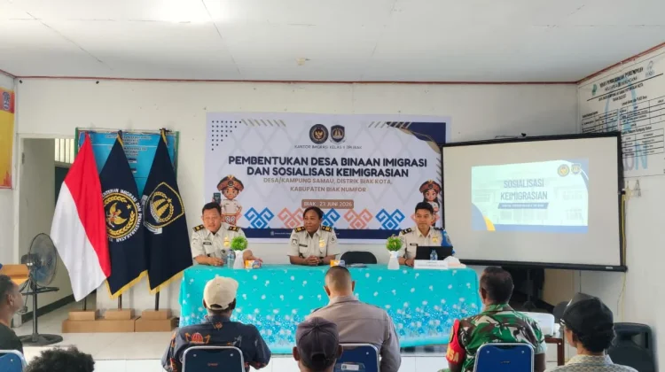 Imigrasi Biak Sosialisasi Keimigrasian dan Pencegahan TPPO di Kampung Samau