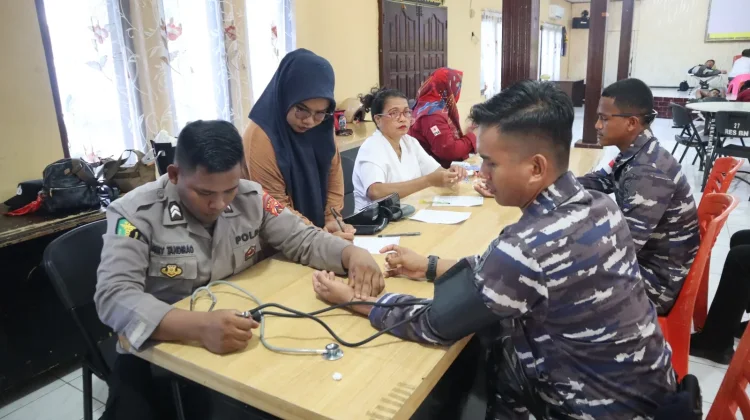 Aksi Donor Darah Hari Bhayangkara di Biak,Terkumpul 67 Kantong Darah