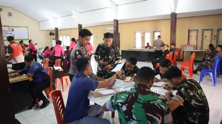 Aksi Donor Darah Hari Bhayangkara di Biak,Terkumpul 67 Kantong Darah