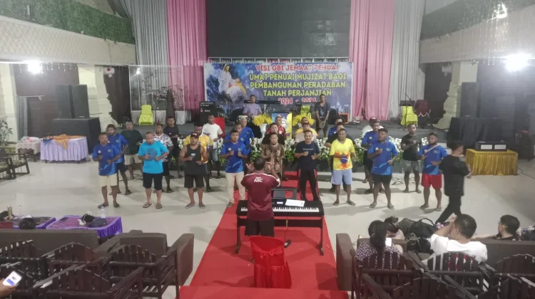 Pesparawi Biak Kategori MGN Memantapkan Persiapan sebelum Tampil