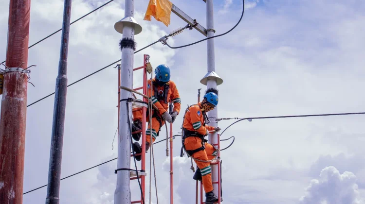 Jaga Keandalan Listrik, Tim Elit PDKB PLN Berhasil Selamatkan Jutaan kWh di Papua