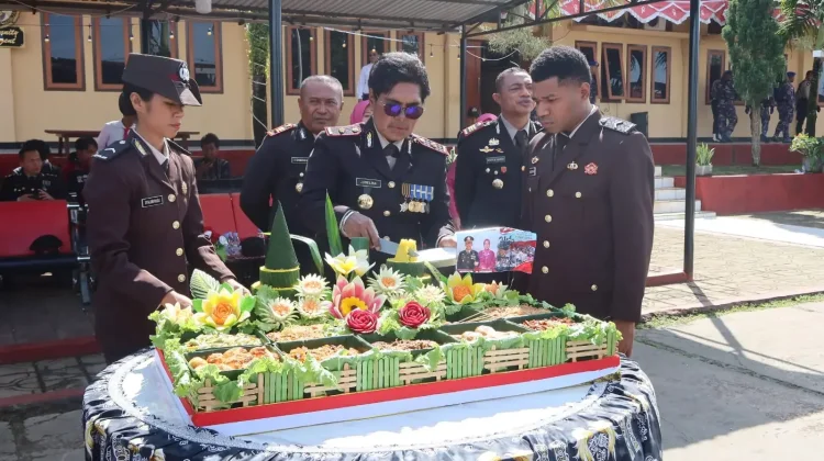 HUT Bhayangkara ke-80, Tokoh Adat Biak Harap Polri Semakin Dekat Dengan Masyarakat