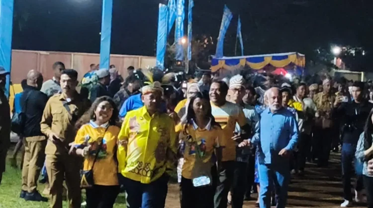 Johanes Wakum : Festival Biak Munara Wampasi Dongkrak Pariwisata