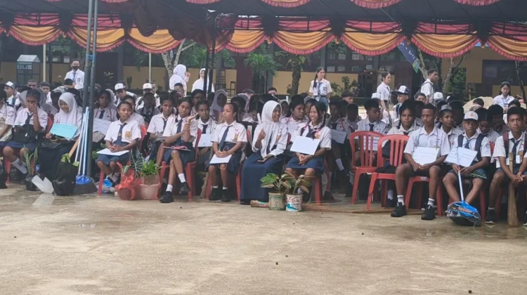 Sebanyak 438 Siswa Baru SMANSA Biak Ikuti MPLS