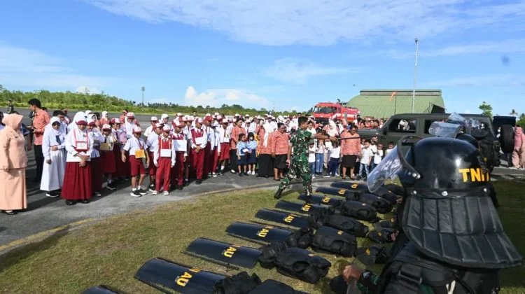 Keren,MPLS Sekolah Angkasa Lanud Manuhua Biak Tampilkan Edukasi Kedirgantaraan
