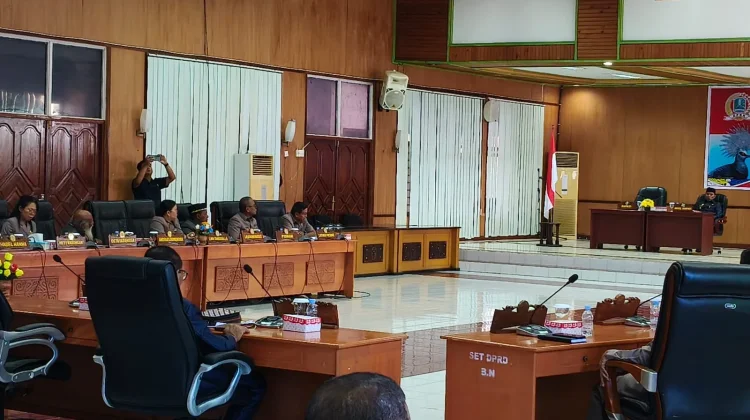 DPRK Biak Bahas Ranperda Pertanggungjawaban APBD 2025