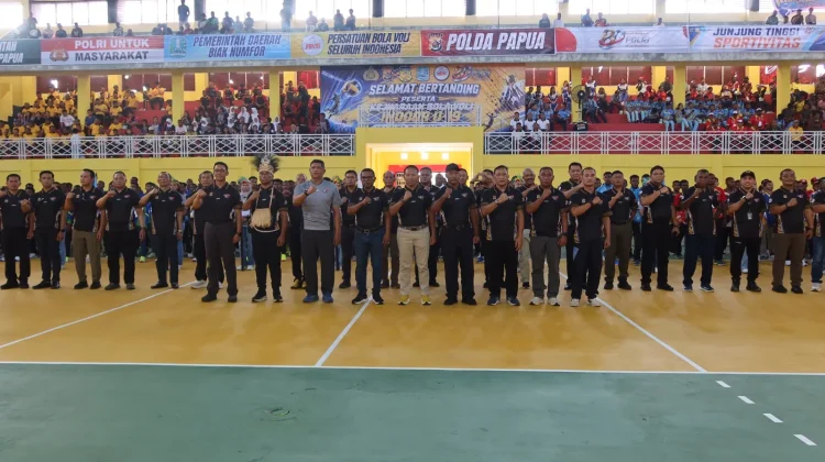 Kapolda Papua Membuka Kejuaraan Voli Indor dan Pasir U-19 Kapolda Cup 2026 di Biak