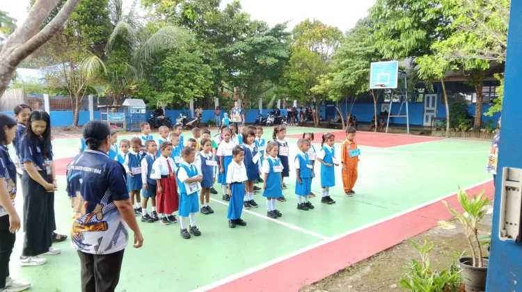 MPLS SD YPPK Santo Yoseph 1 Biak Usung Tema “Ramah, Hebat, dan Ceria” Sambut 38 Siswa Baru