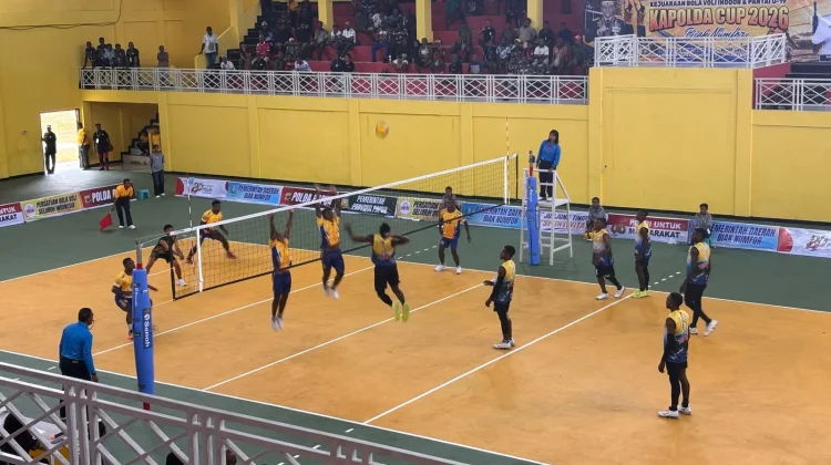 Hari Pertama Voli Indoor Kapolda Cup U19:Yahokimo Biak, Sarmi Nabire Yapen Unggul