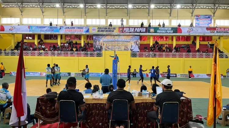 Hari Pertama Voli Indoor Kapolda Cup U19:Yahokimo Biak, Sarmi Nabire Yapen Unggul