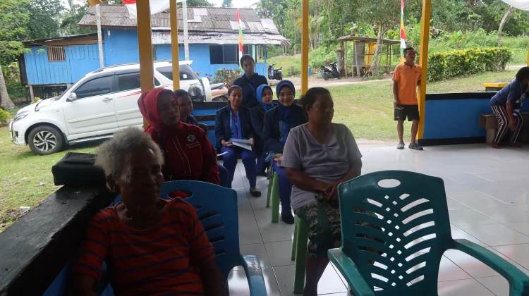 Poltekes Kemenkes Jayapura Prodi D-III Kebidanan Biak Gelar Posyandu remaja
