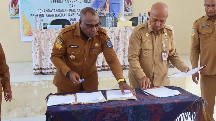 Pelatihan Perahu Fiber di Biak, Wujud Kerjasama Mamberamo Raya - Biak Numfor