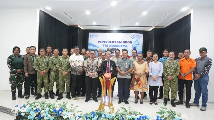 Peringatan HUT RRI Ke-81, RRI Biak Laksanakan Prosesi Penyulutan Obor Tri Prasetya
