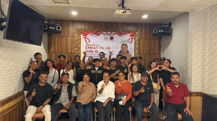 Ruth Rumkabu Ajak Mahasiswa di Biak Numfor, Amalkan Pancasila di Ruang Digital