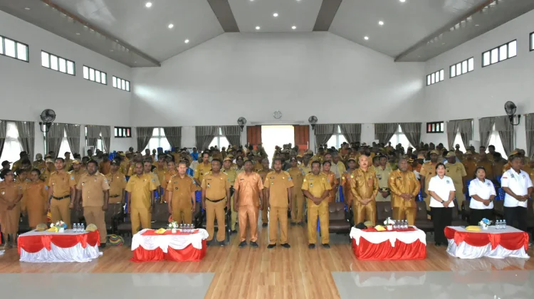 Bupati Biak Tekankan Transparansi Dana Kampung lewat Siskeudes
