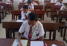 Ujian Akhir Siswa Kelas VI SD Inpres Fandoi Biak Berjalan Lancar, Diikuti 35 Peserta
