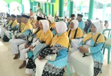 Jemaah Haji Biak Numfor Bertolak ke Embarkasi Ujung Pangan