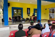 Uskup Timika Mgr. Bernadus Bofitwos Baru OSA, Kunjungan Pastoral Perdana ke Biak