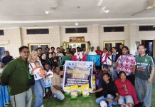 Pemuda Lintas Organisasi Serahkan Bantuan untuk Korban Bom