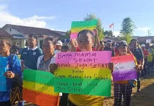 Kampanye “Orang Tua Hebat, Anak Cerdas dan Sehat” Perkuat Peran serta Orang Tua di Biak