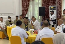 Bupati Biak Numfor Terima 30 Mahasiswa KKN PPM Universitas Gadjah Mada