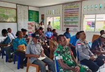 Imigrasi Biak Sosialisasi Keimigrasian dan Pencegahan TPPO di Kampung Samau