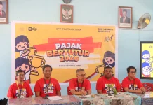 Pajak Bertutur, KPP Pratama Biak Tanamkan Kesadaran Pajak sejak Dini di SMP N 1 Biak
