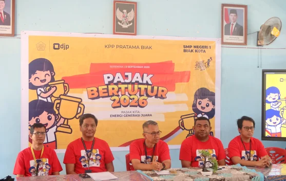 Pajak Bertutur, KPP Pratama Biak Tanamkan Kesadaran Pajak sejak Dini di SMP N 1 Biak