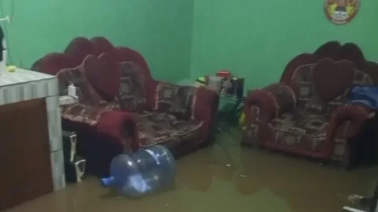 Banjir dan Longsor Menerjang wilayah Nagrak Kabupaten Sukabumi