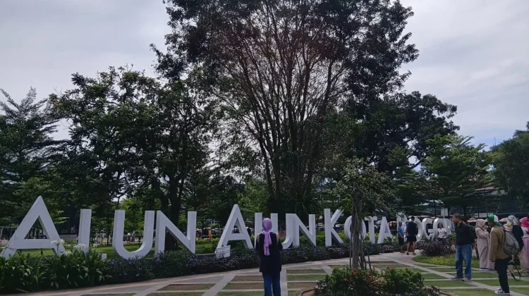 Oase Peradaban di Jantung Kota Hujan