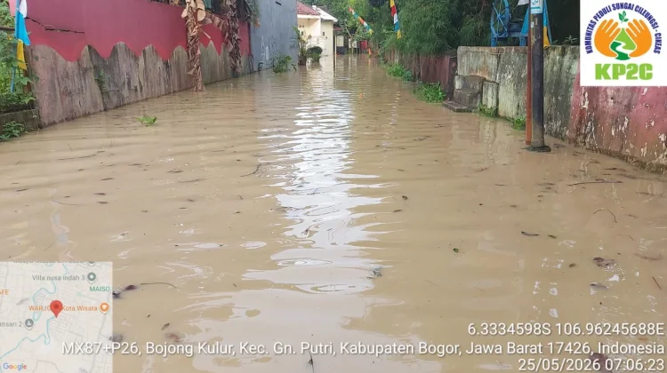 Penampakan Banjir Menggenangi Perumahan Vila Nusa Indah 3 Bojongkulur