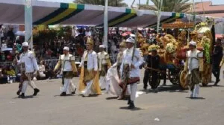 Helaran Budaya Semarakkan Hari Jadi ke-528 Kuningan