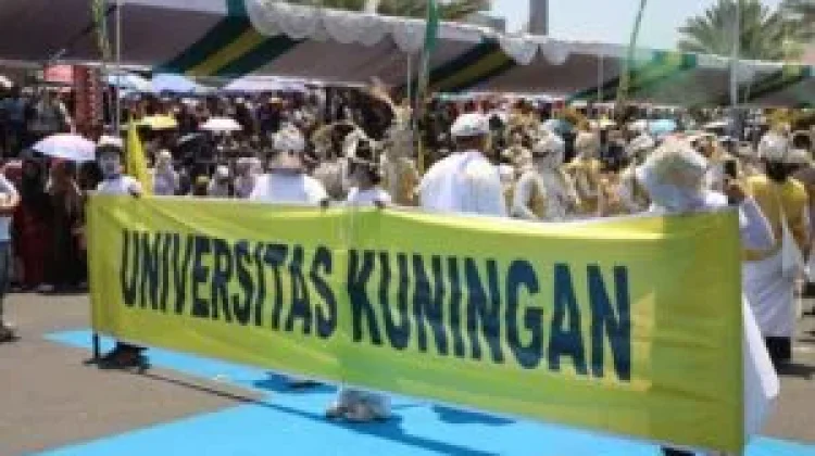 Helaran Budaya Semarakkan Hari Jadi ke-528 Kuningan