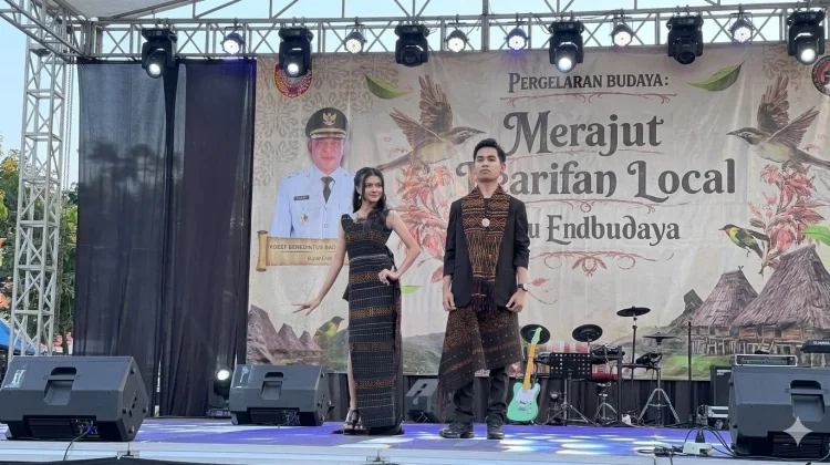 Pergelaran Budaya Ende Sambut Hardiknas 2026
