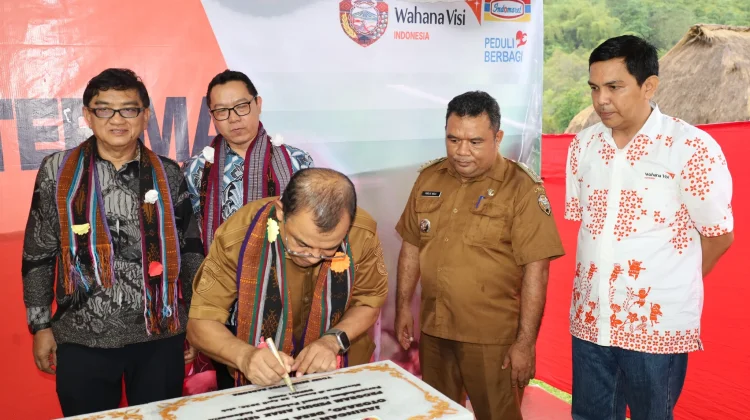 Kolaborasi Bangun SPAM di Kecamatan Wewaria