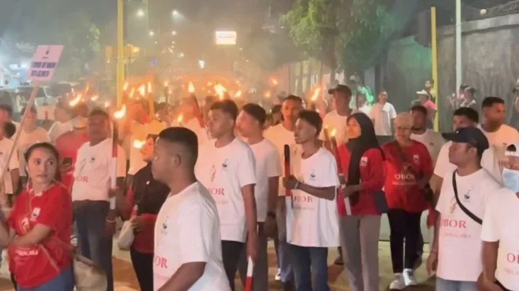 Pawai Obor Sambut Hari Lahir Pancasila di Ende