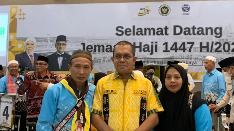 Tiba dari Tanah Suci, Ratusan Jemaah Haji NTT Disambut Gubernur Melki