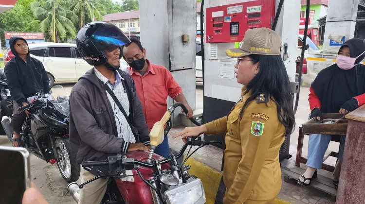 Wabup Susana Cek Stok BBM ke SPBU Bunut
