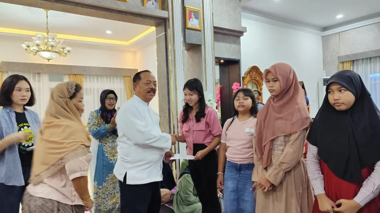 Bupati Sanggau Gelar Buka Bersama Pererat Silaturahmi Ramadan