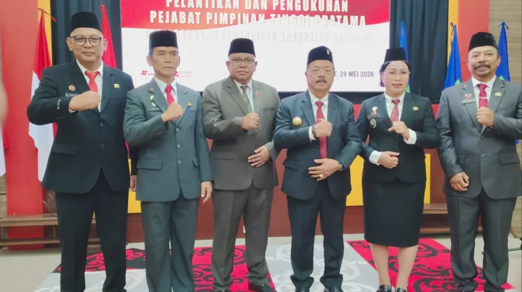 Bupati Ontot Lantik-Kukuhkan Tiga Pejabat Eselon II