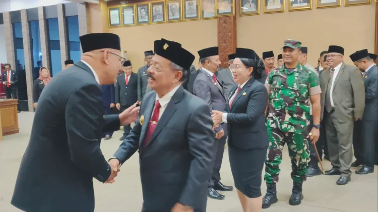 Bupati Ontot Lantik-Kukuhkan Tiga Pejabat Eselon II