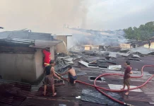 Sepuluh Ruko di Sosok Hangus Terbakar